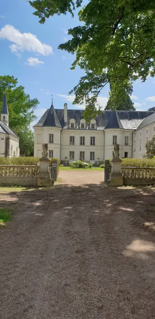 Château de Basché - Image 1