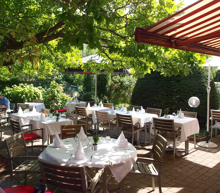 Hotel Restaurant Aux Sapins - Image 1