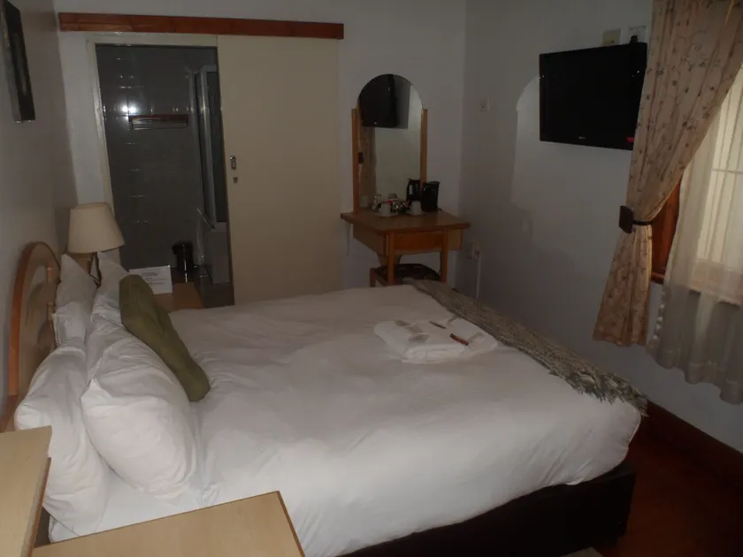 Laletsa Lodge - Zimmer