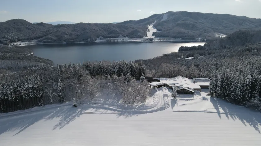 WHITE HOTEL GRAND HAKUBA - Image 1