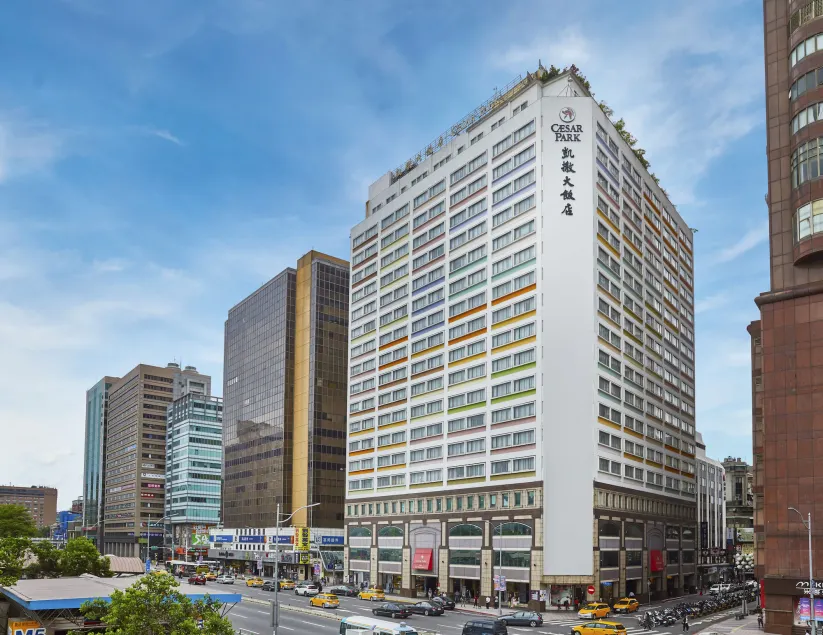 Caesar Park Hotel Taipei - Image 1