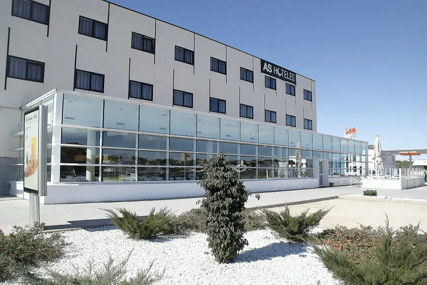 Hotel AS Torrent - Image 1