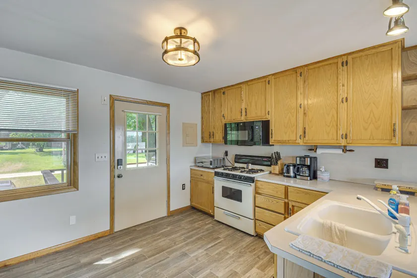 Scenic Views & Yard: Mississippi River Retreat! - Innvendig