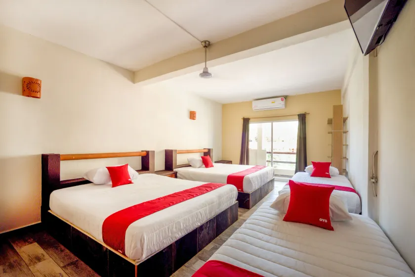 OYO Hotel Posada Lys, Zihuatanejo - Image 1