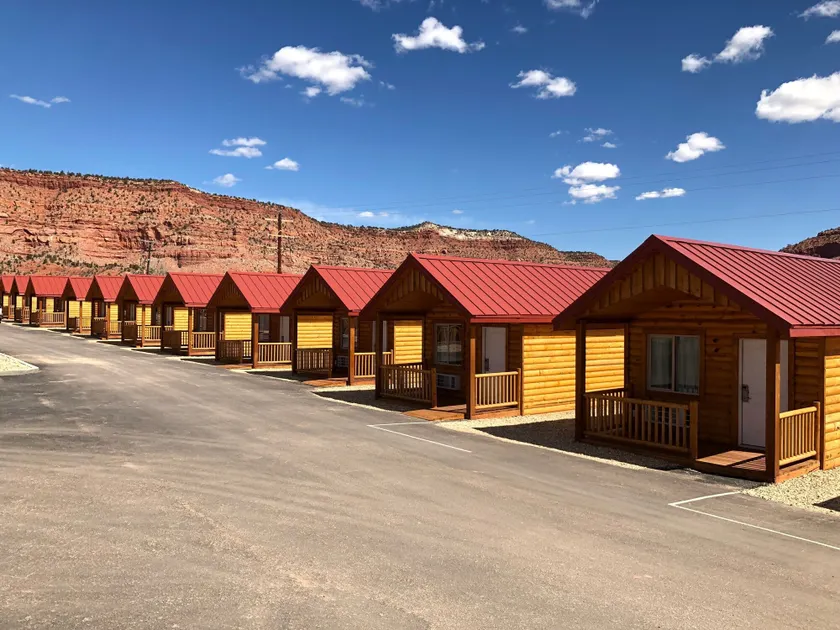 Red Canyon Cabins - Image 1