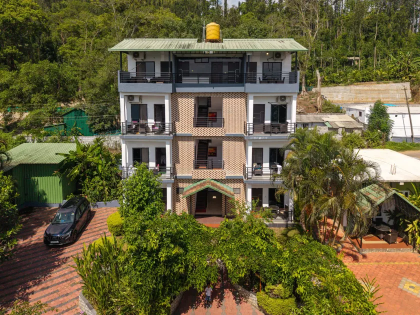 Coorg Jungle Camp Backwater Resort - Image 1