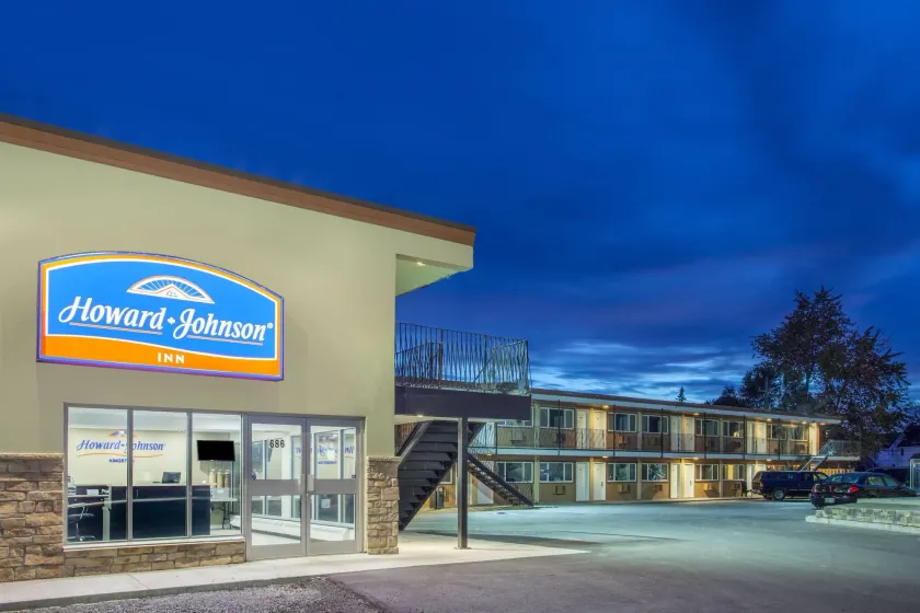 Howard Johnson Inn by Wyndham Kingston - Image 1
