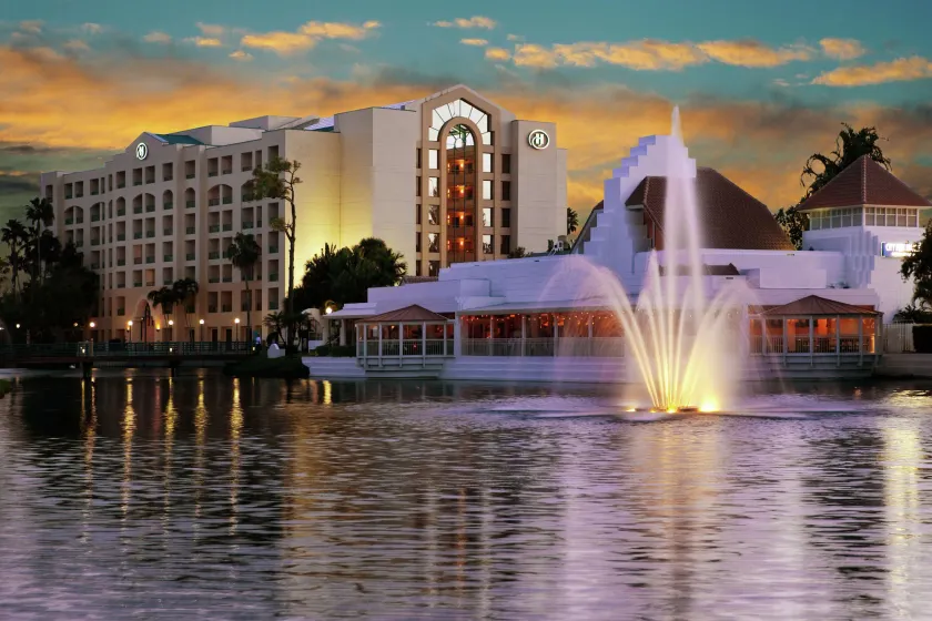 Hilton Boca Raton Suites - Image 1