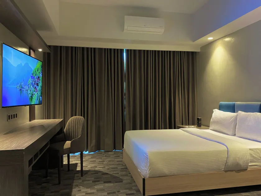 The Tribute Hotel - Image 1