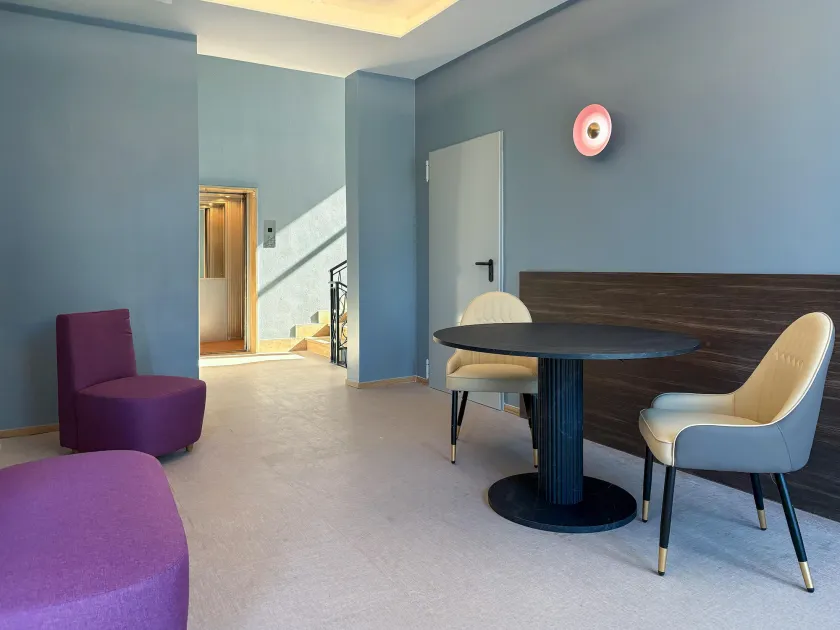 Best Western Hotel Revolution - Image 1