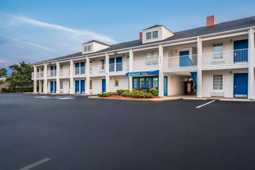 Baymont by Wyndham Sanford - Image 1