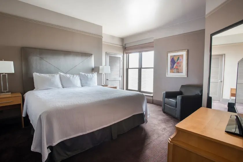 Magnolia Hotel Downtown Dallas - Image 1