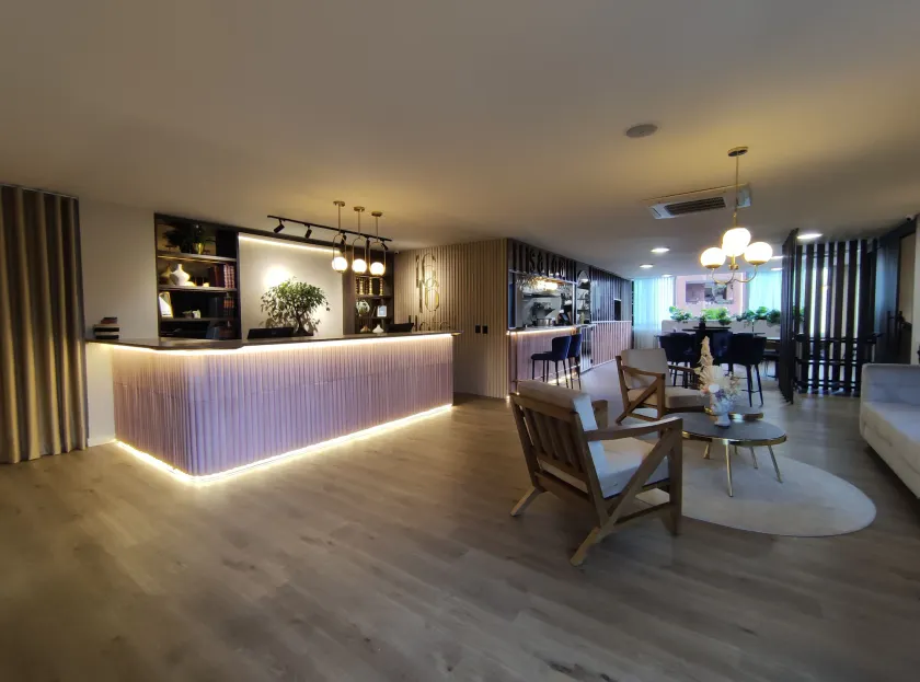1616 Hotel - Image 1