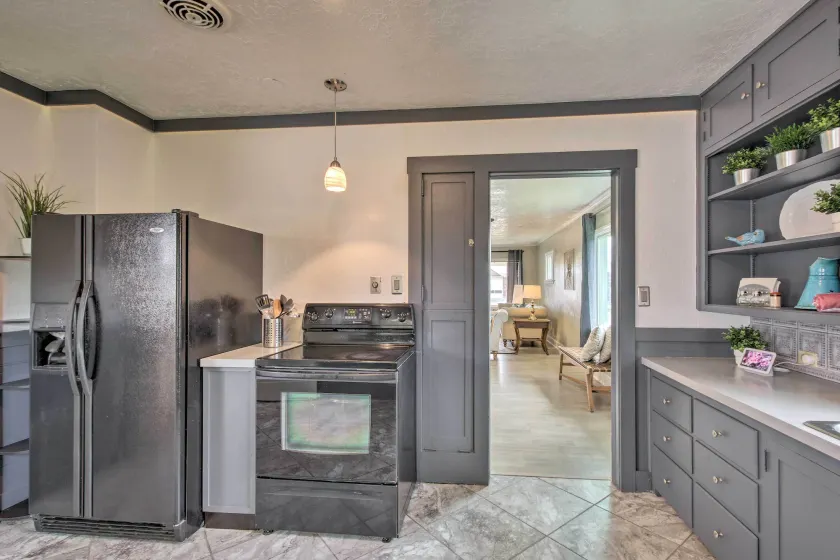 Convenient Preston Retreat w/ Private Yard! - Interiør