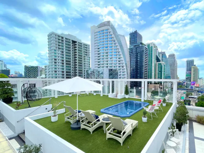 FuramaXclusive Asoke, Bangkok - Image 1