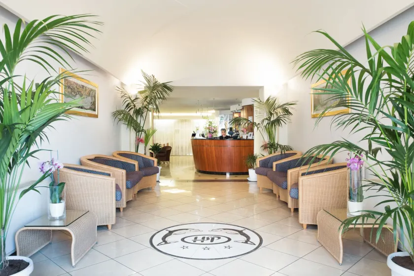 Hotel St Pierre - Image 1