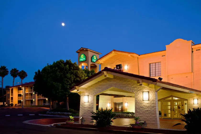 La Quinta Inn by Wyndham San Diego Chula Vista - Image 1