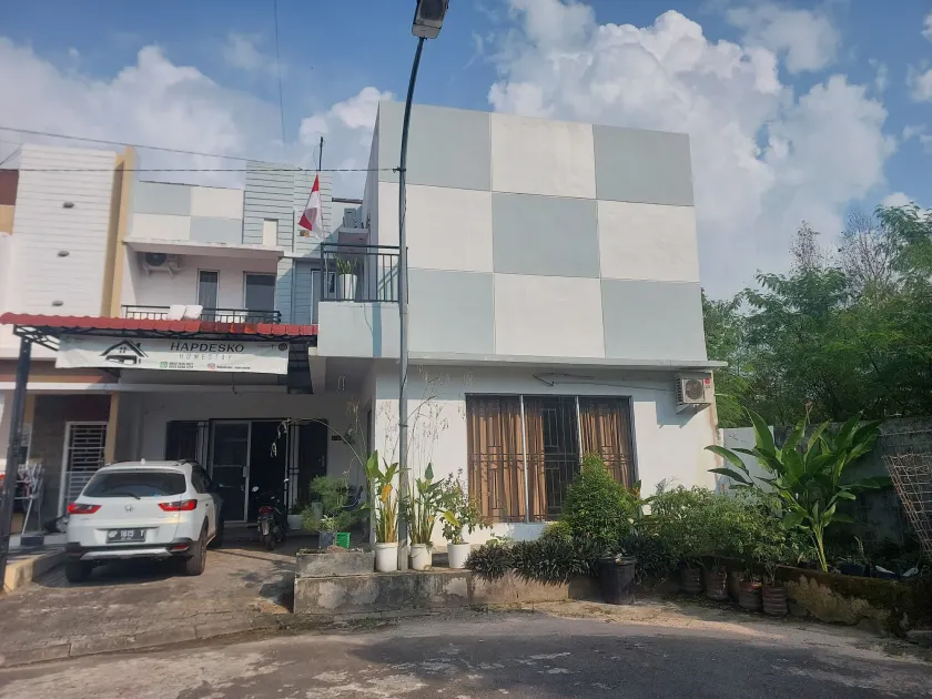HAPDESKO HOMESTAY - Image 1