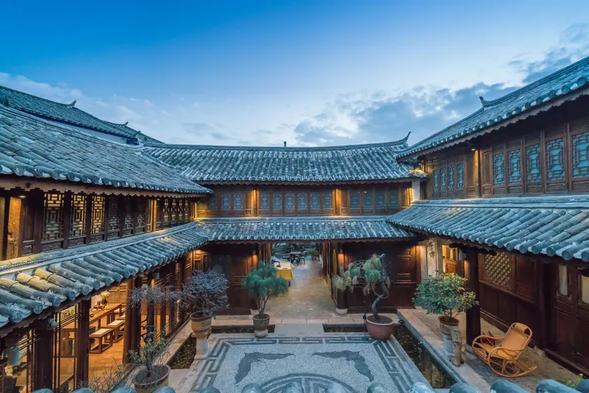 Lijiang Lize Graceland Artistic-Suite Hotel 丽泽雅舍画院客栈木府院 - Image 1