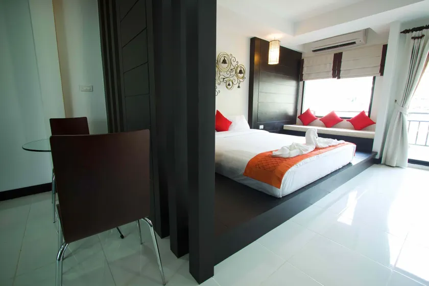 Amber Residence - Image 1