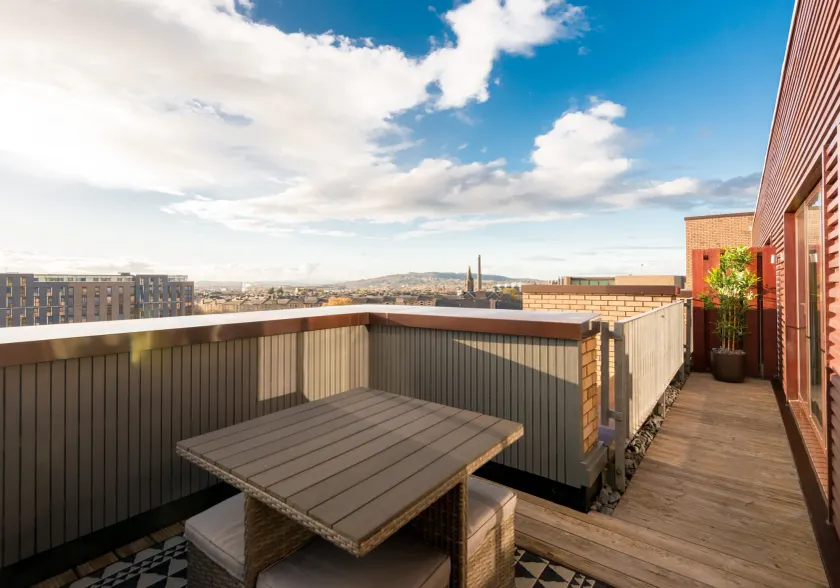 Silver Lining - Penthouse with parking - Image 1