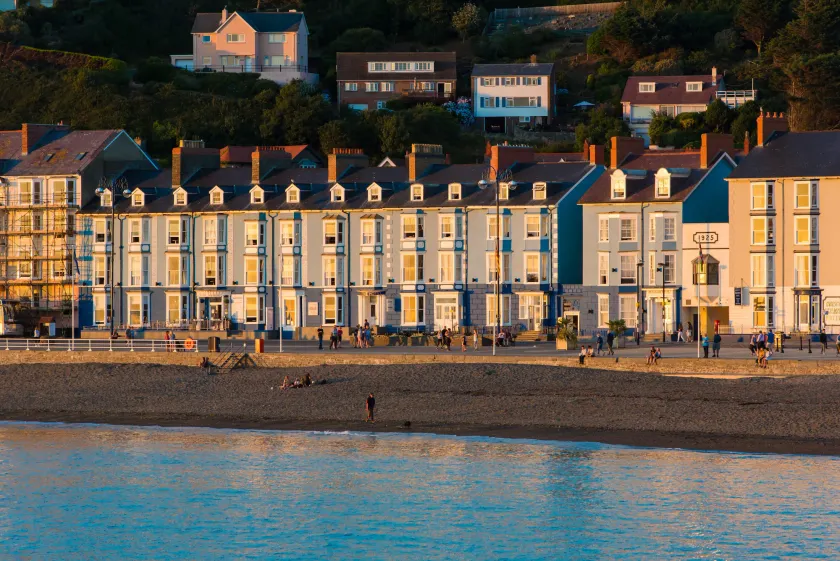 Gwesty'r Marine Hotel & Spa - Image 1