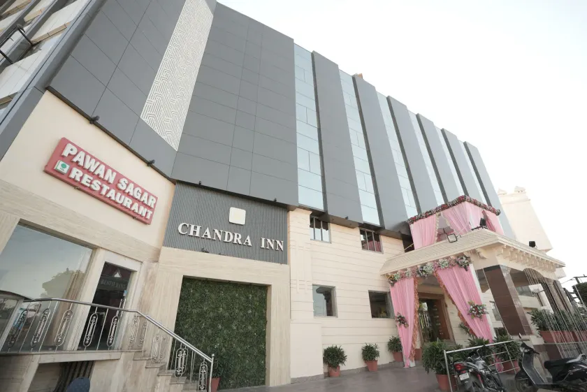Chandra Inn - Image 1