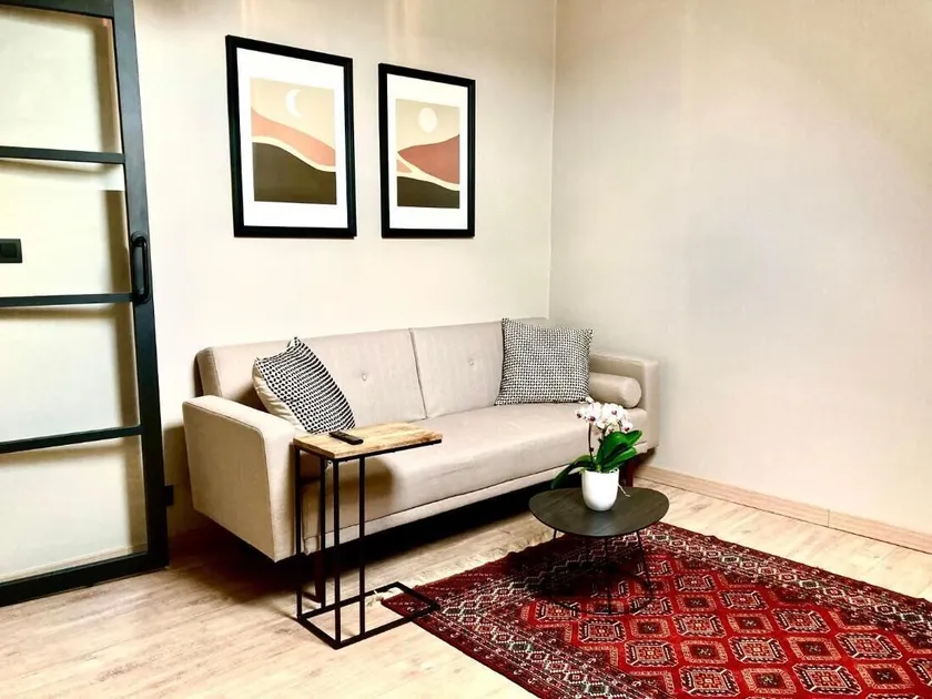 Royas Home Private Studio - Image 1