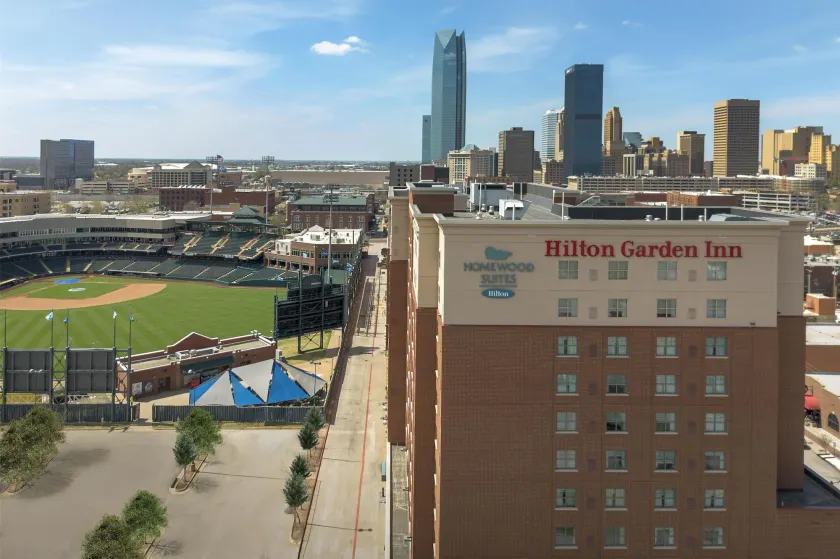 Hilton Garden Inn Oklahoma City Bricktown - Image 1