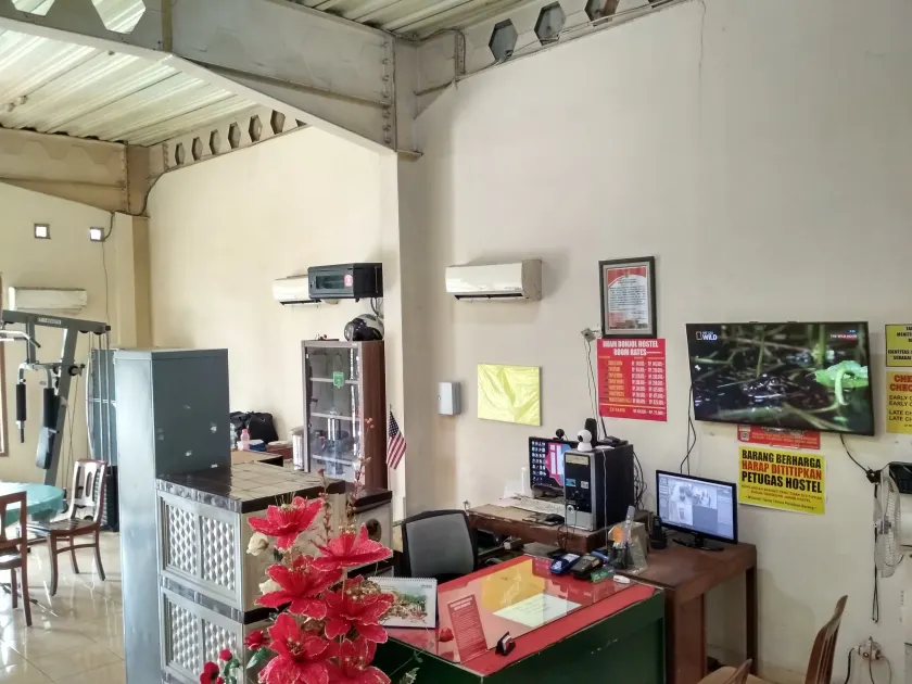 Imam Bonjol Hostel - Image 1