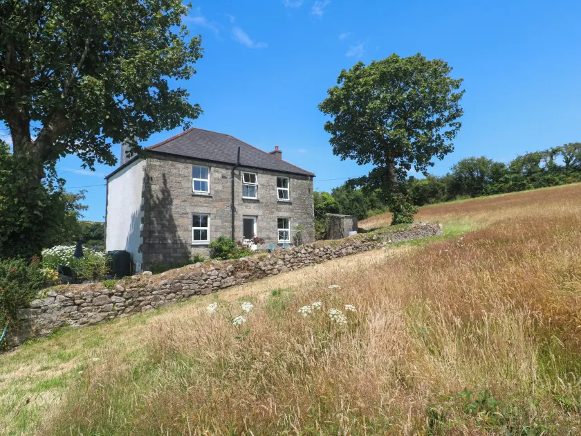 Halwyn Farm - Image 1