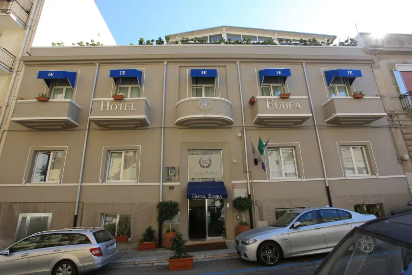 Hotel Eubea - Image 1