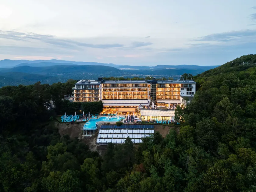 Silvanus Hotel - Image 1