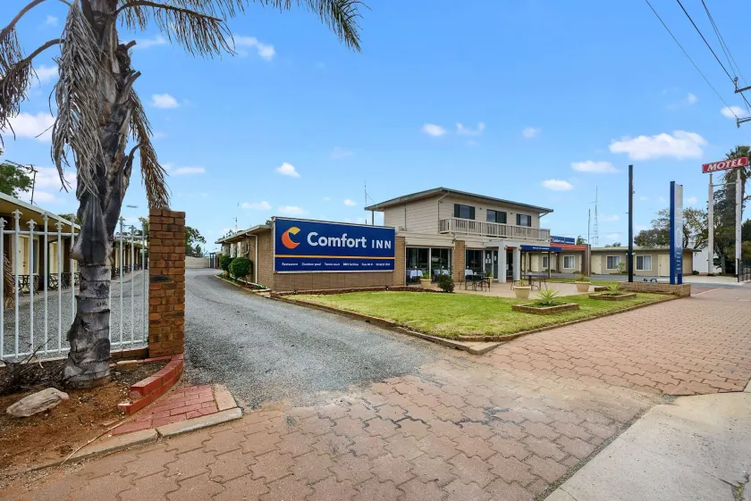 Comfort Inn Flinders on Main - Image 1
