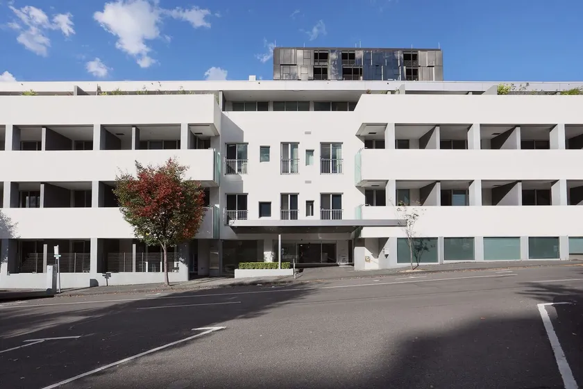 Richmond Central Apartments - Image 1