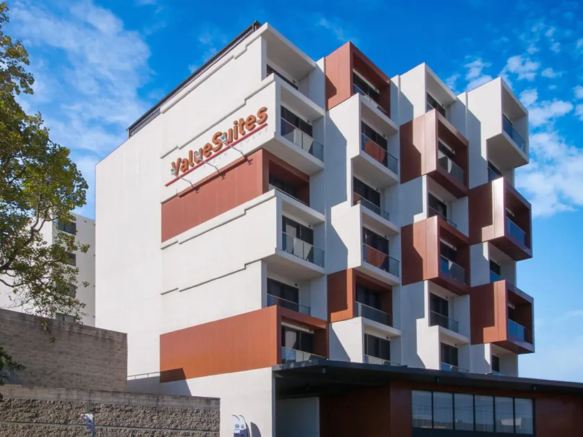 Value Suites Green Square - Image 1