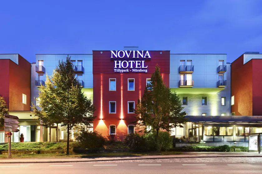 Novina Hotel Tillypark - Image 1