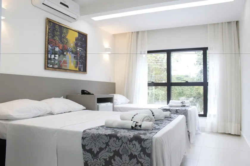 Hotel Hellyus - Image 1