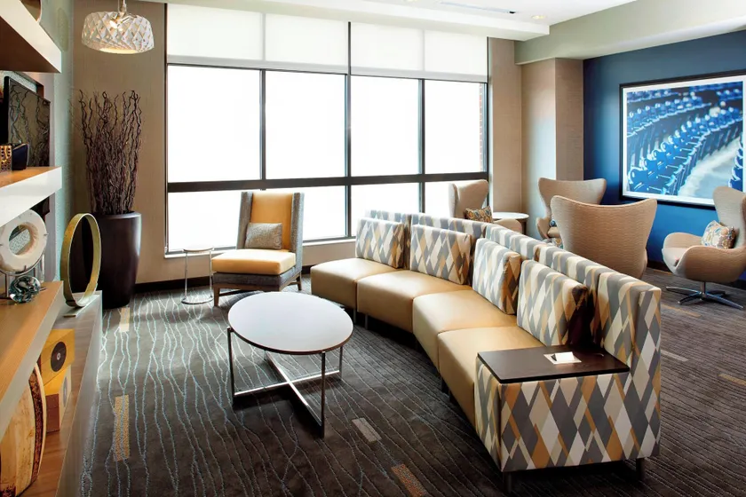 Courtyard by Marriott Akron Downtown - Image 1
