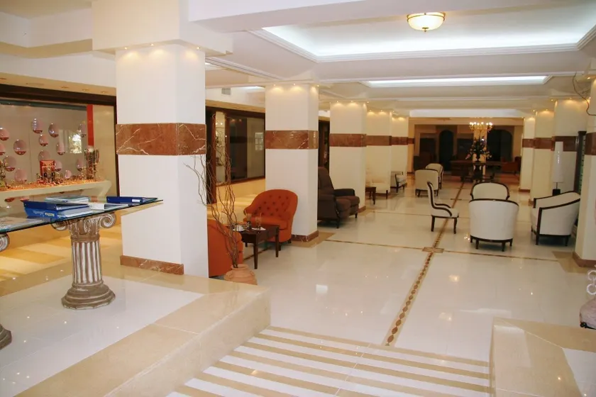 Crithoni's Paradise Hotel - Lobby