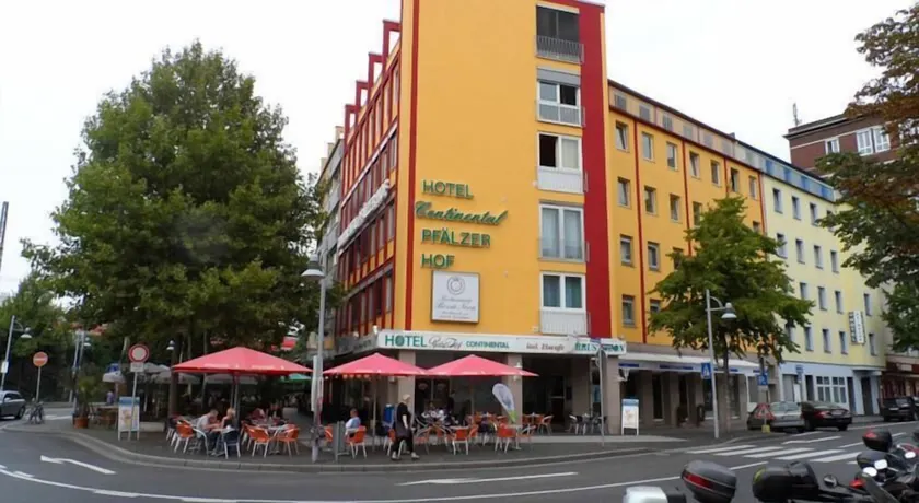 Hotel Continental - Image 1