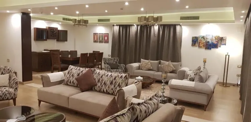 Royal Maadi Hotel - Hall