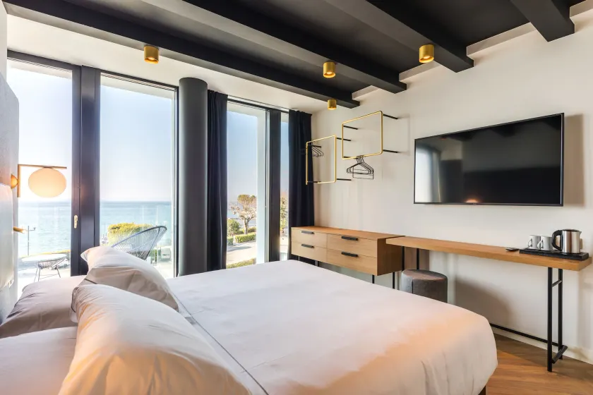 MaisonMe Boutique Hotel - Image 1