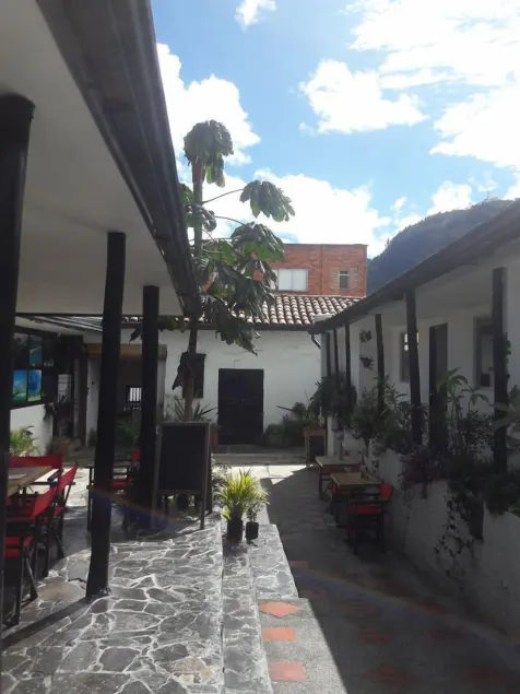 El Yarumo Hostel - Image 1
