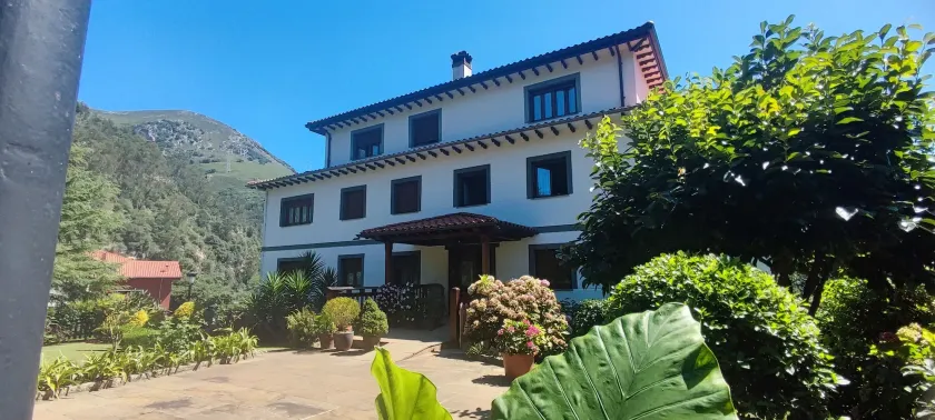 Apartamentos Rurales La Bardenilla - Image 1
