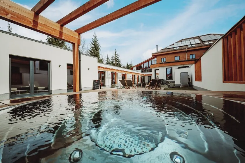 Hotel Horal - Image 1