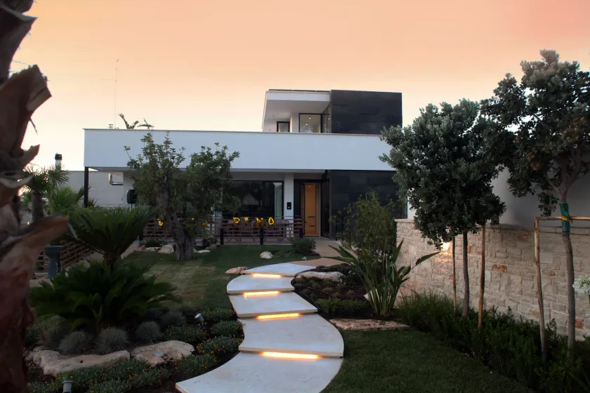 Villa Pina - Image 1