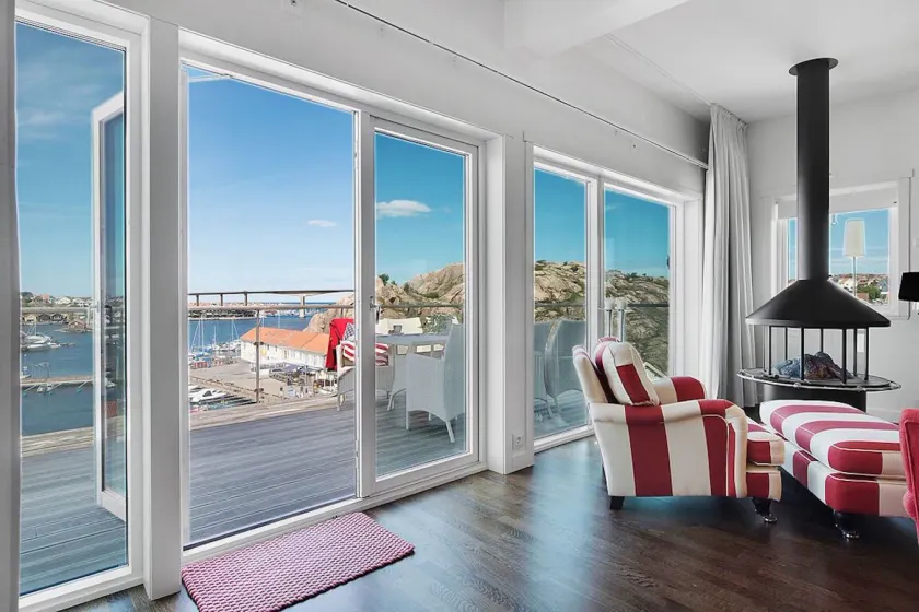 Hotell Kungshamn Suites - Image 1