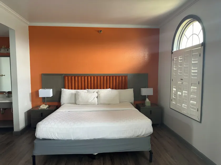 Inn at Mountainview - Image 1
