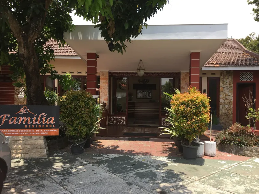 3C Familia Residence - Image 1